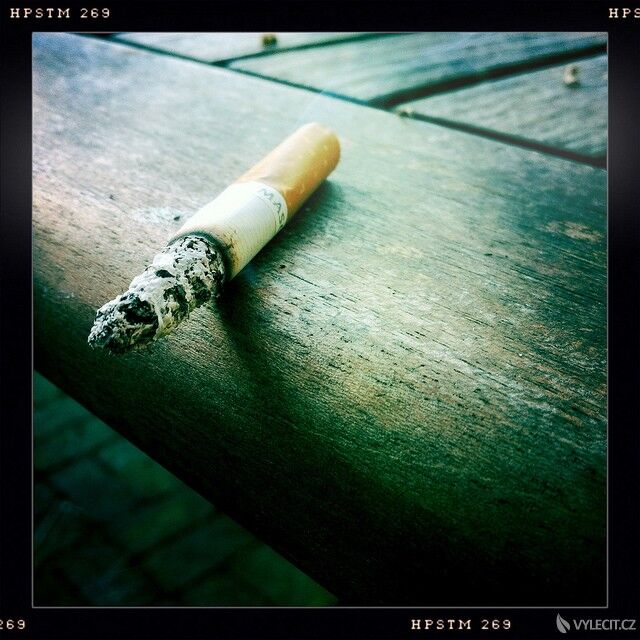 Cigarety znamenají jen úzkou hranici mezi zlozvykem a závislostí, autor: benhakstege