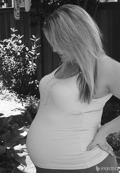 Pálení žáhy trápí ženy především v období těhotenství, autor: Kyd