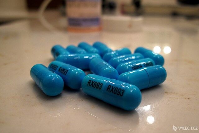 antibiotika napomůžou ke zmírnění bolestí, autor: Mr. T in DC