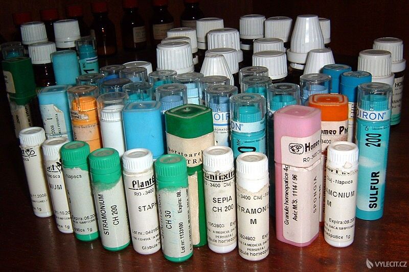 Miniaturní tabletky připomínající antiperle dokáží zázraky, autor: Homeopathic332
