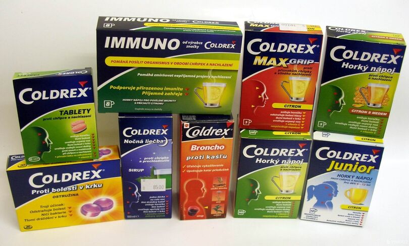 Coldrex vyrábí i přípravky specializující se na určitý problém jako je bolest krku či horečka, autor: coldrex