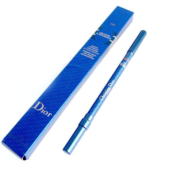 Kvalitní tužka na uči Dior, autor: Dior