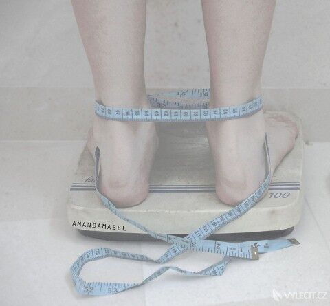 Měření tuku váhou